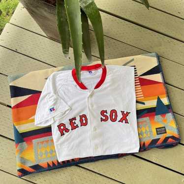 G-III MLB Women's Boston Red Sox All American V-Neck Mesh T-Shirt –  Sportzzone