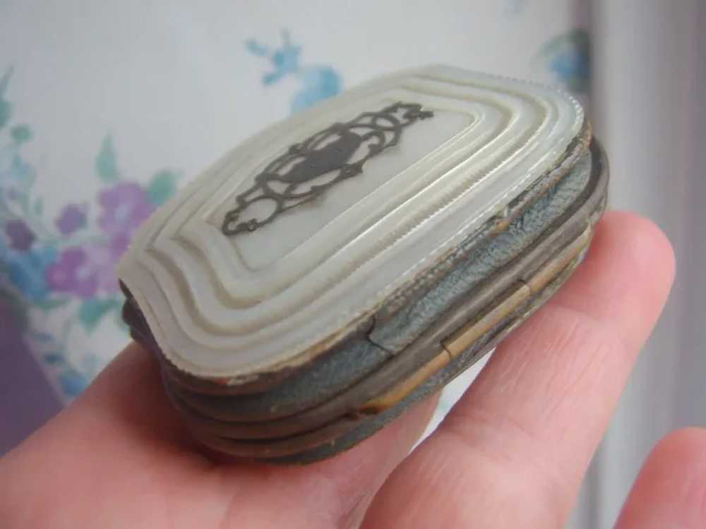 Victorian Mother of Pearl Coin Purse with Blue Le… - image 4