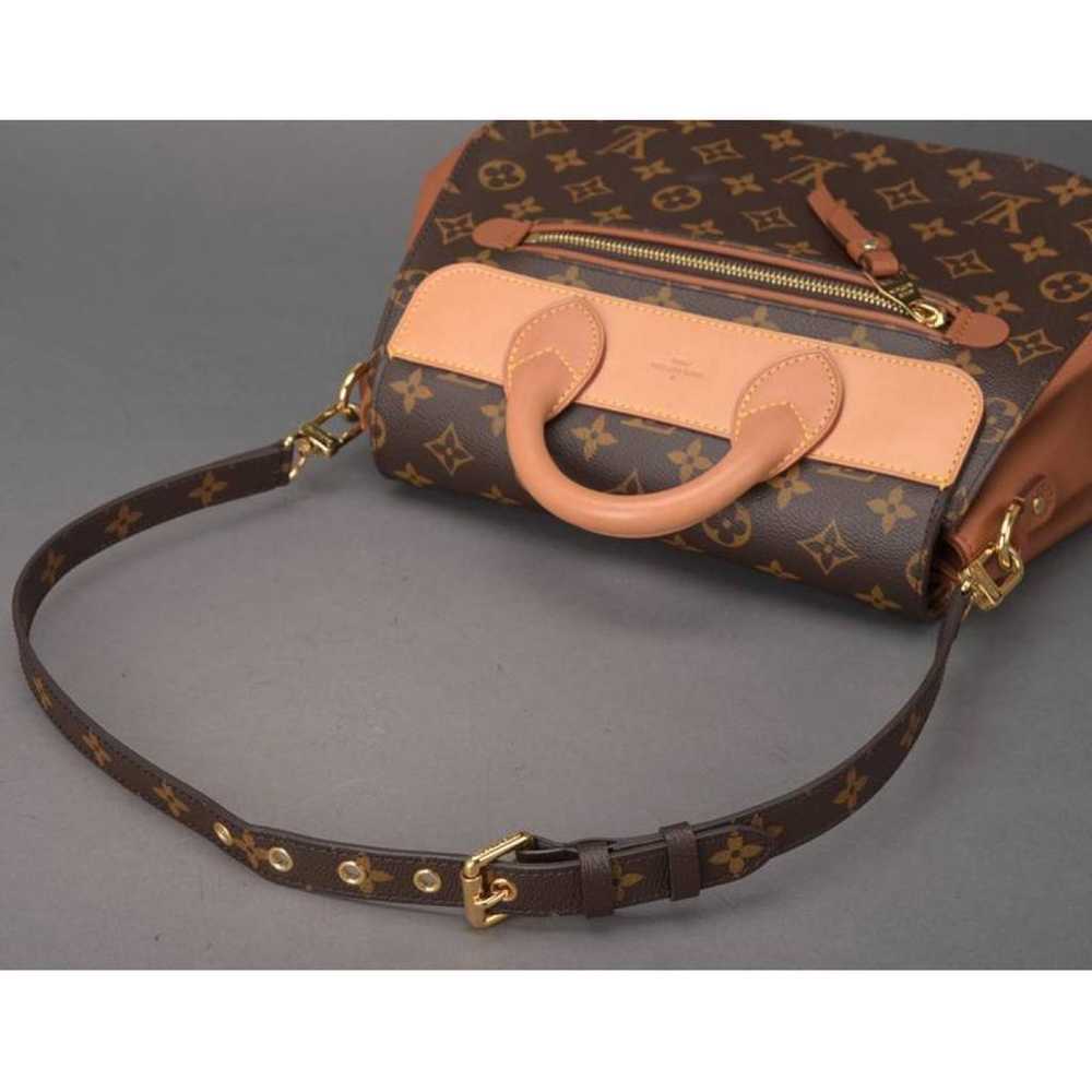 Louis Vuitton Eden leather handbag - image 6
