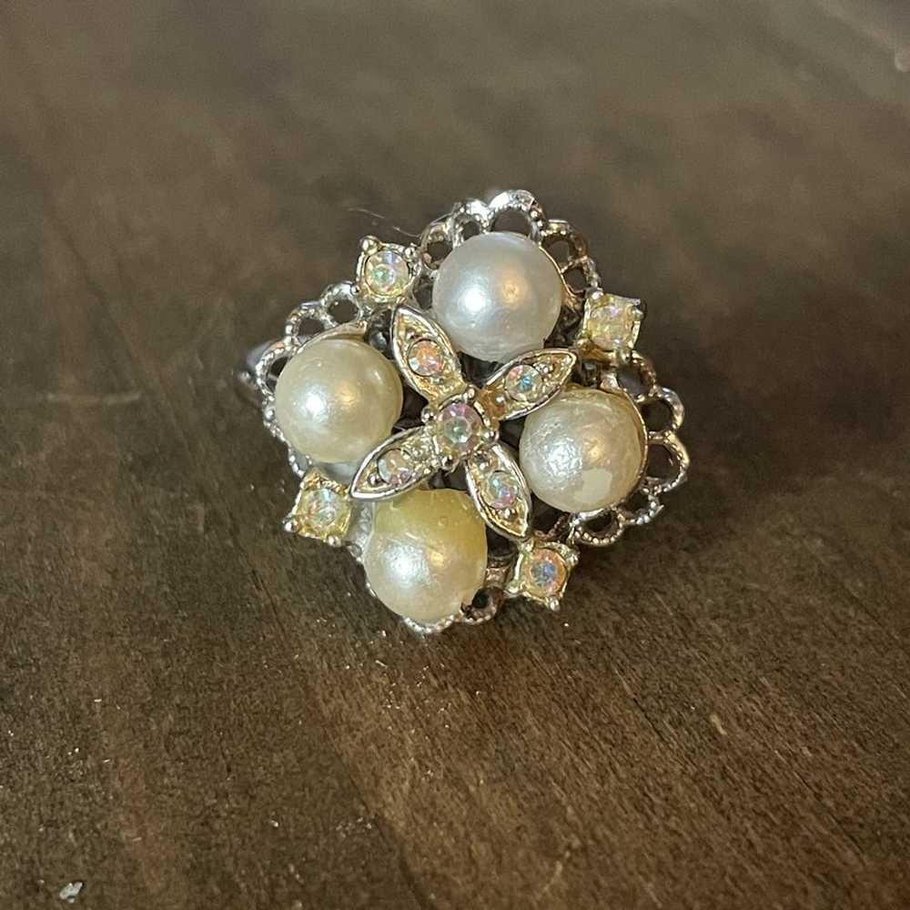 Vintage Vintage Sarah Coventry Camelot pearls and… - image 5