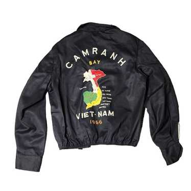 1960s Fox Embroidery Vietnam Souvenir Jacket - Black
