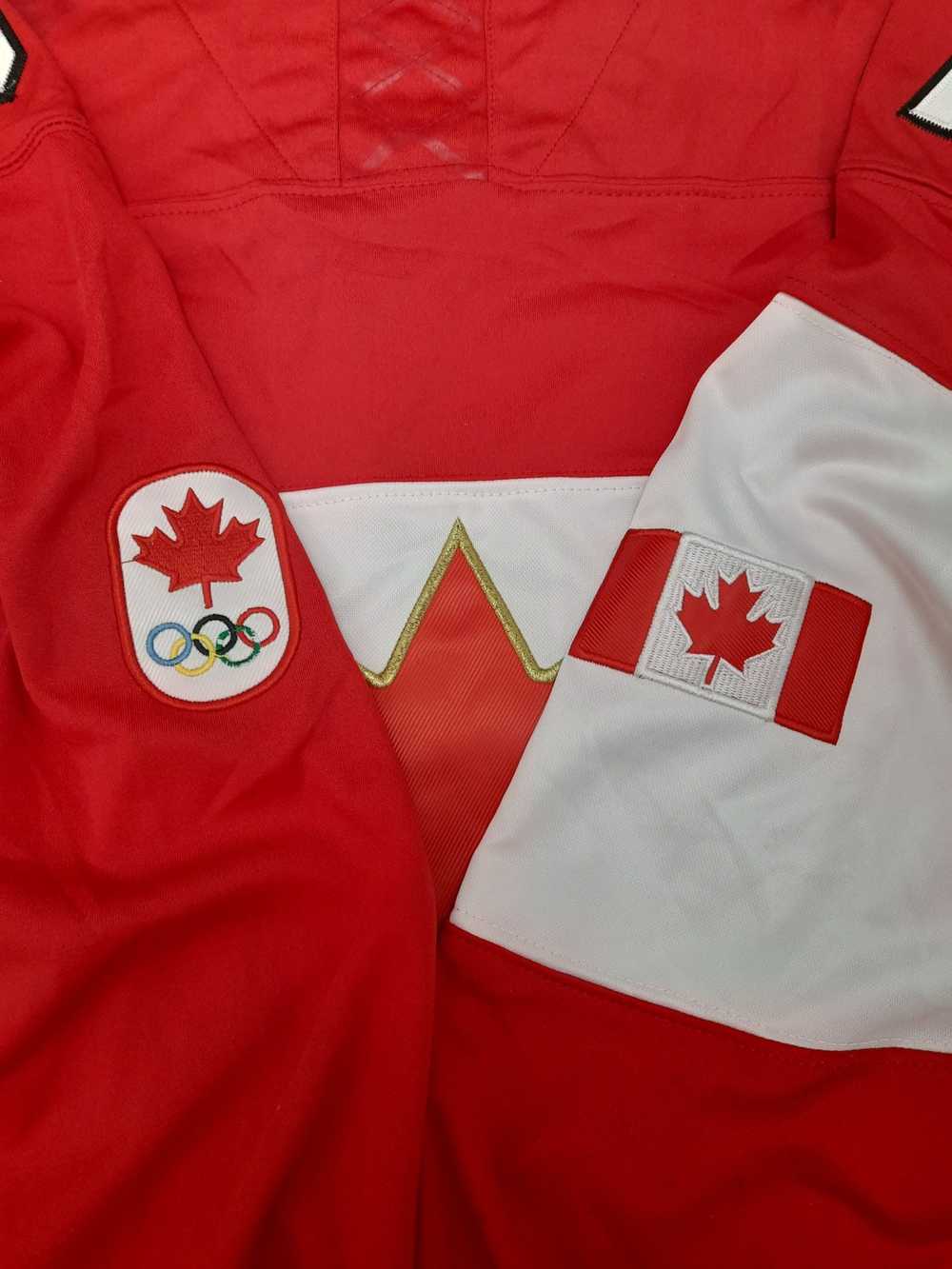 Nike Team Canada 2014 jersey - image 4