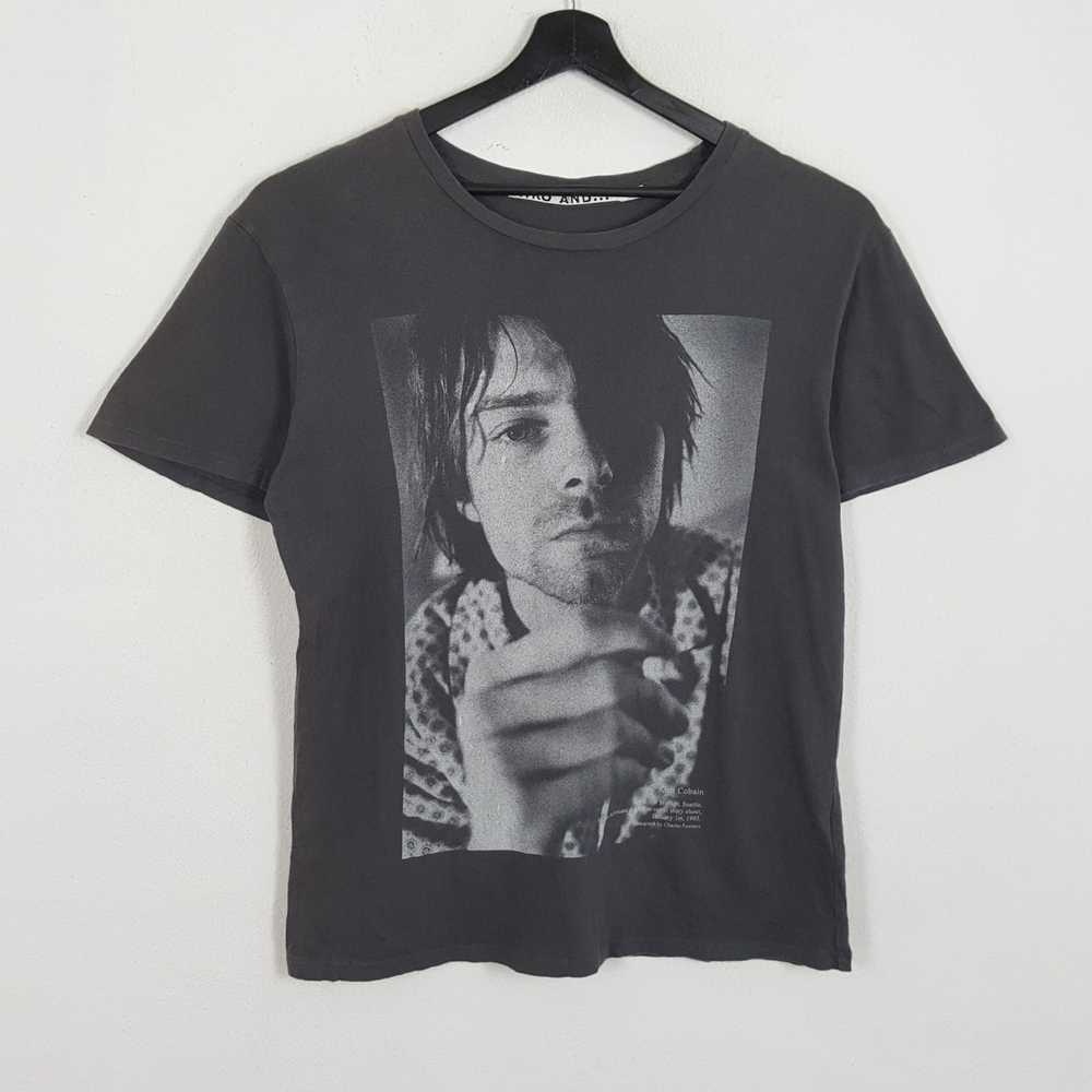 Kurt Cobain × Streetwear × Vintage KURT COBAIN Si… - image 1