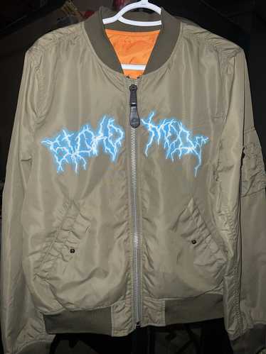 Other Astro world Bomber