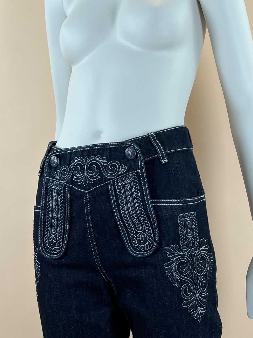 Chanel Paris/Salzburg Embroidered Crop Jeans - image 3