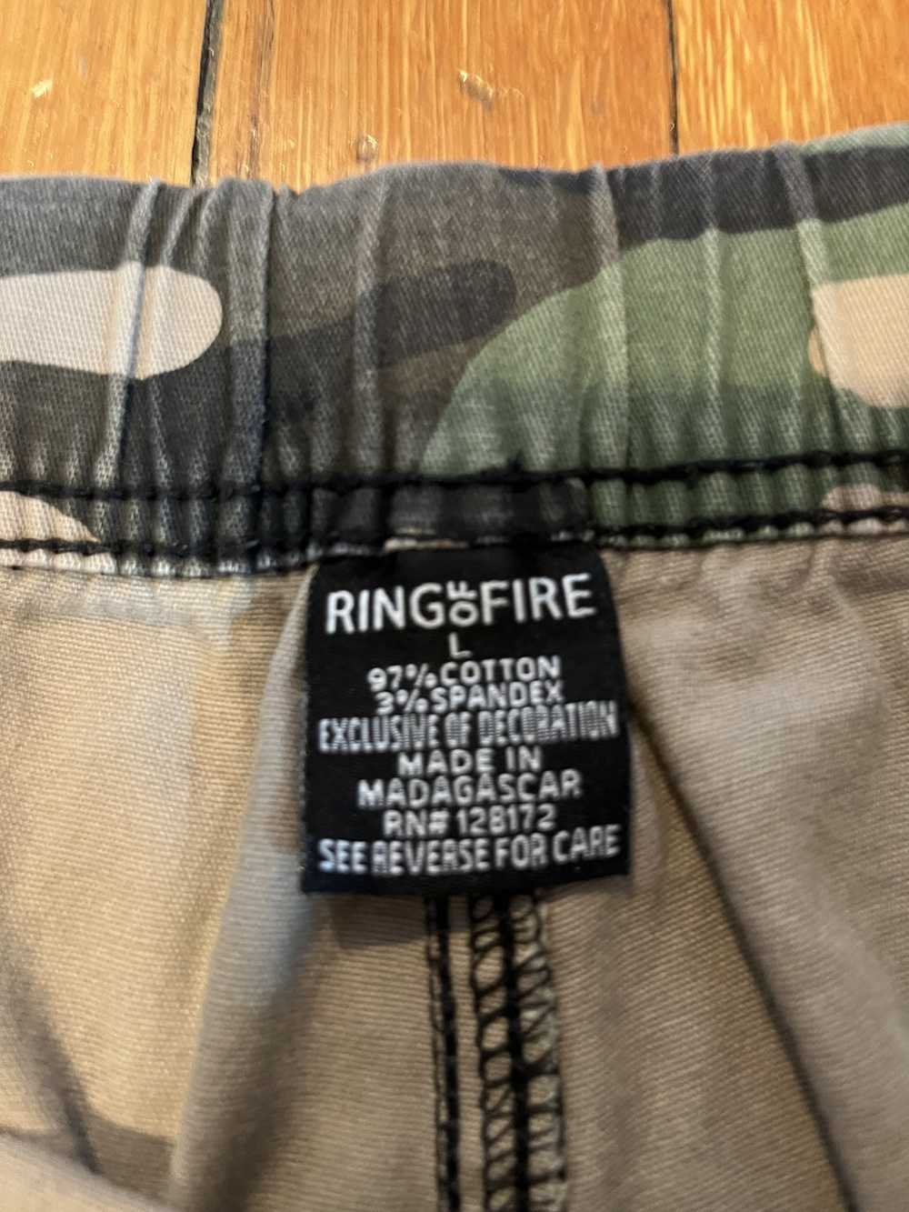 Ring Of Fire Camo cuffed cargo pants - image 3