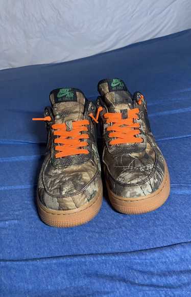 Nike Real Tree Camo Nike Airforce 1s size 11