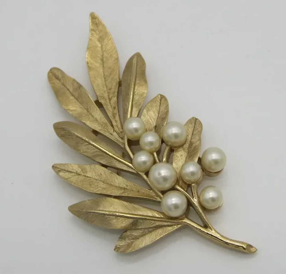 Trifari Faux Pearl Gold tone Leaf Brooch Crown Ma… - image 3