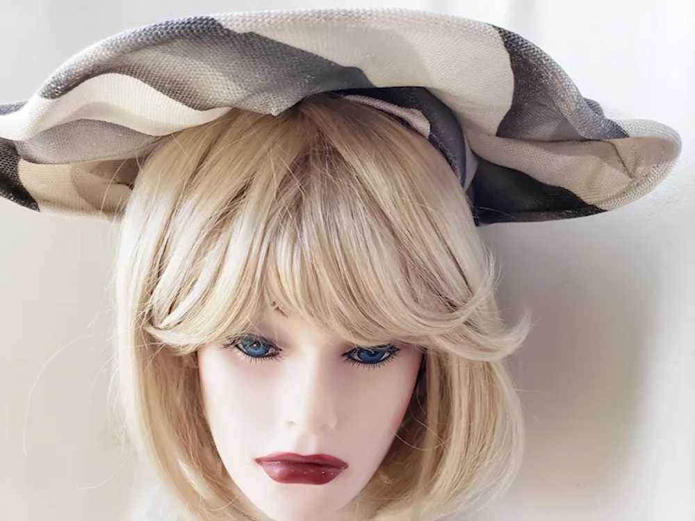 Avant Garde 1950's - 60's Sophisticated Hat - image 10