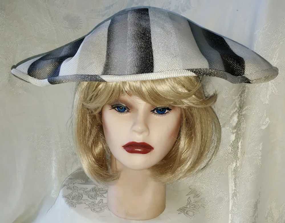 Avant Garde 1950's - 60's Sophisticated Hat - image 9