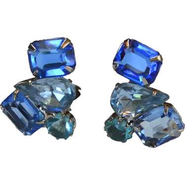 Blue Cluster Rhinestone Earrings - image 1