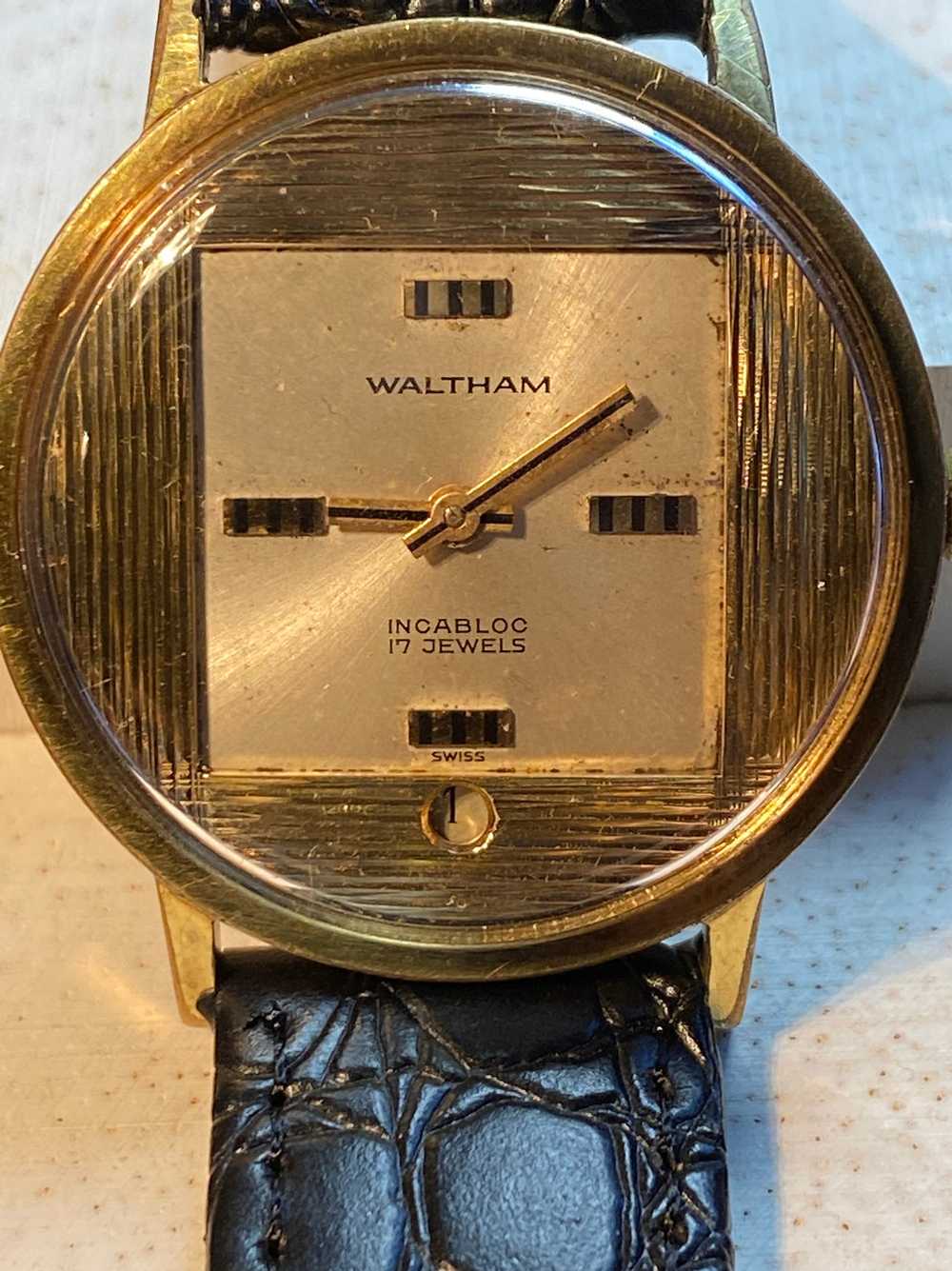 S Waltham Gents Dress Watch Rare Gem