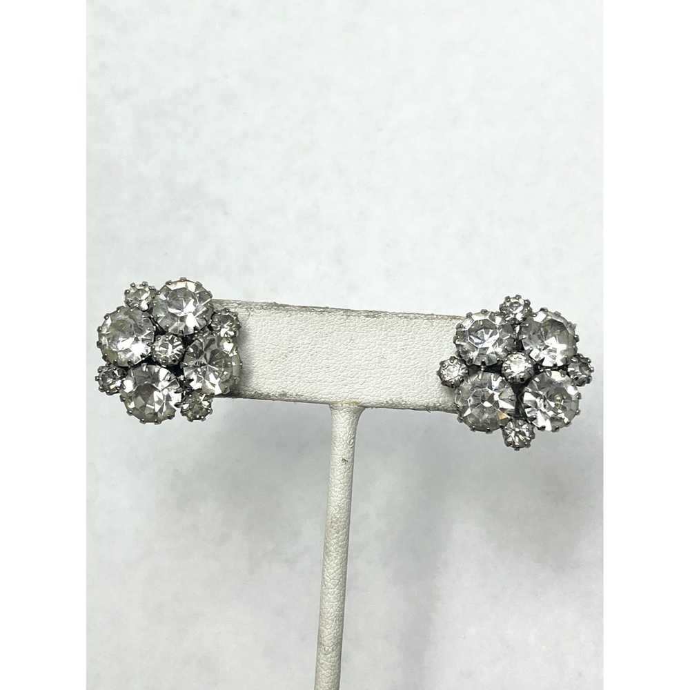 Vintage Vintage Glass Rhinestone Flower Earrings - image 3