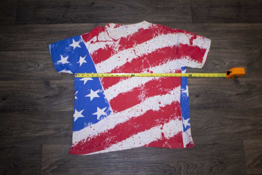 Vintage 90s American Flag All Over Print T-Shirt - image 3