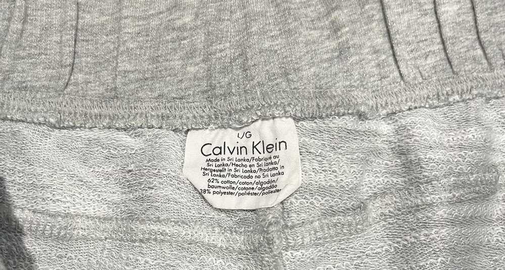 Calvin Klein × Streetwear Calvin Klein Grey Sweat… - image 5