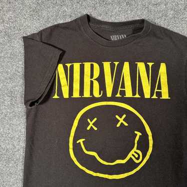 Band Tees essential black nirvana band promo art … - image 1