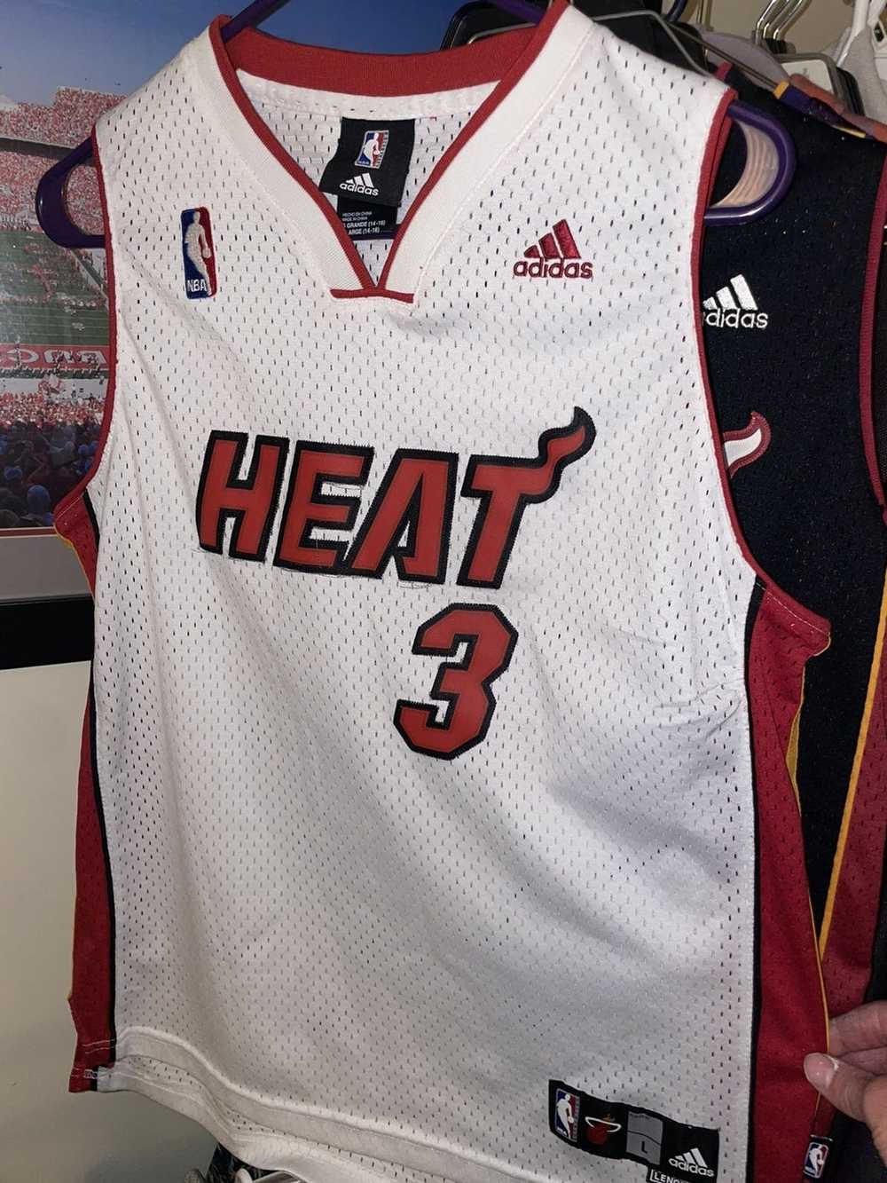 NBA D wade jersey new really - image 3