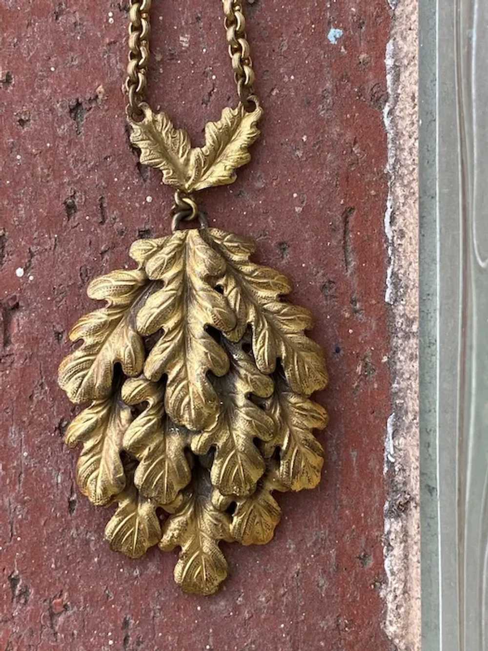 1940s Art Deco Brass Necklace Leaves 28 Inch - image 2