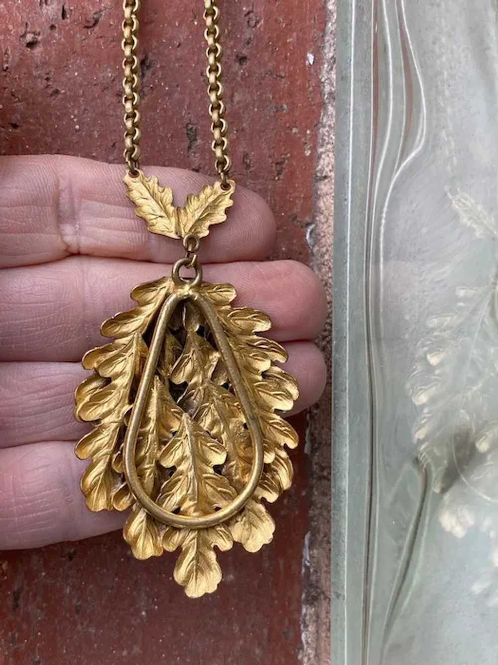 1940s Art Deco Brass Necklace Leaves 28 Inch - image 5