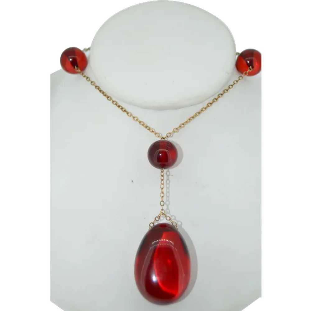 Art Deco Cherry Amber Bakelite & 10K Gold Necklace - image 1