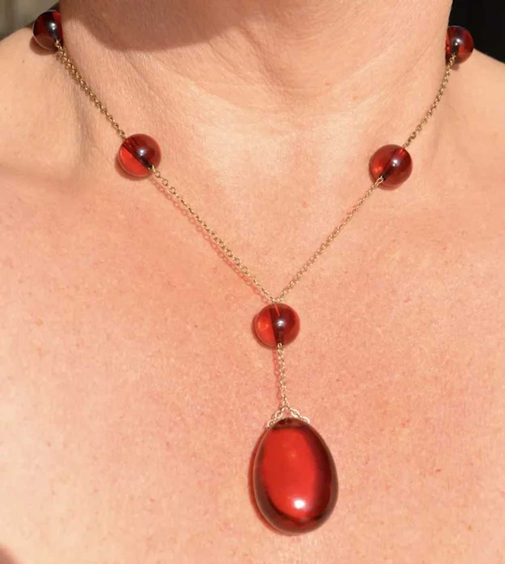 Art Deco Cherry Amber Bakelite & 10K Gold Necklace - image 2