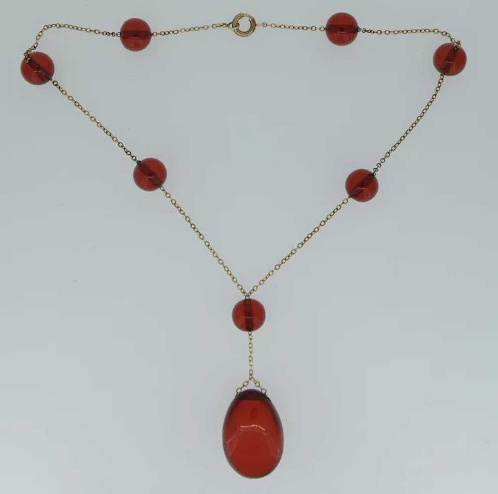 Art Deco Cherry Amber Bakelite & 10K Gold Necklace - image 4