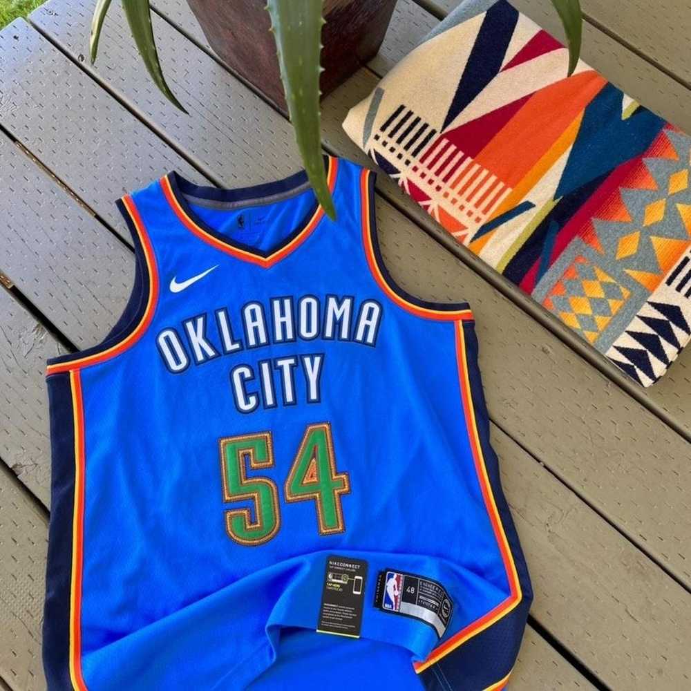 Nike Men's Oklahoma City Thunder Chet Holmgren #7 Dri-Fit Swingman Jersey, Small, Blue