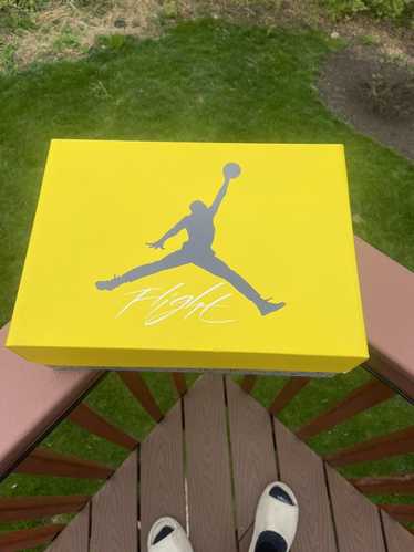 Jordan Brand JORDAN 4 LIGHTNING - image 1