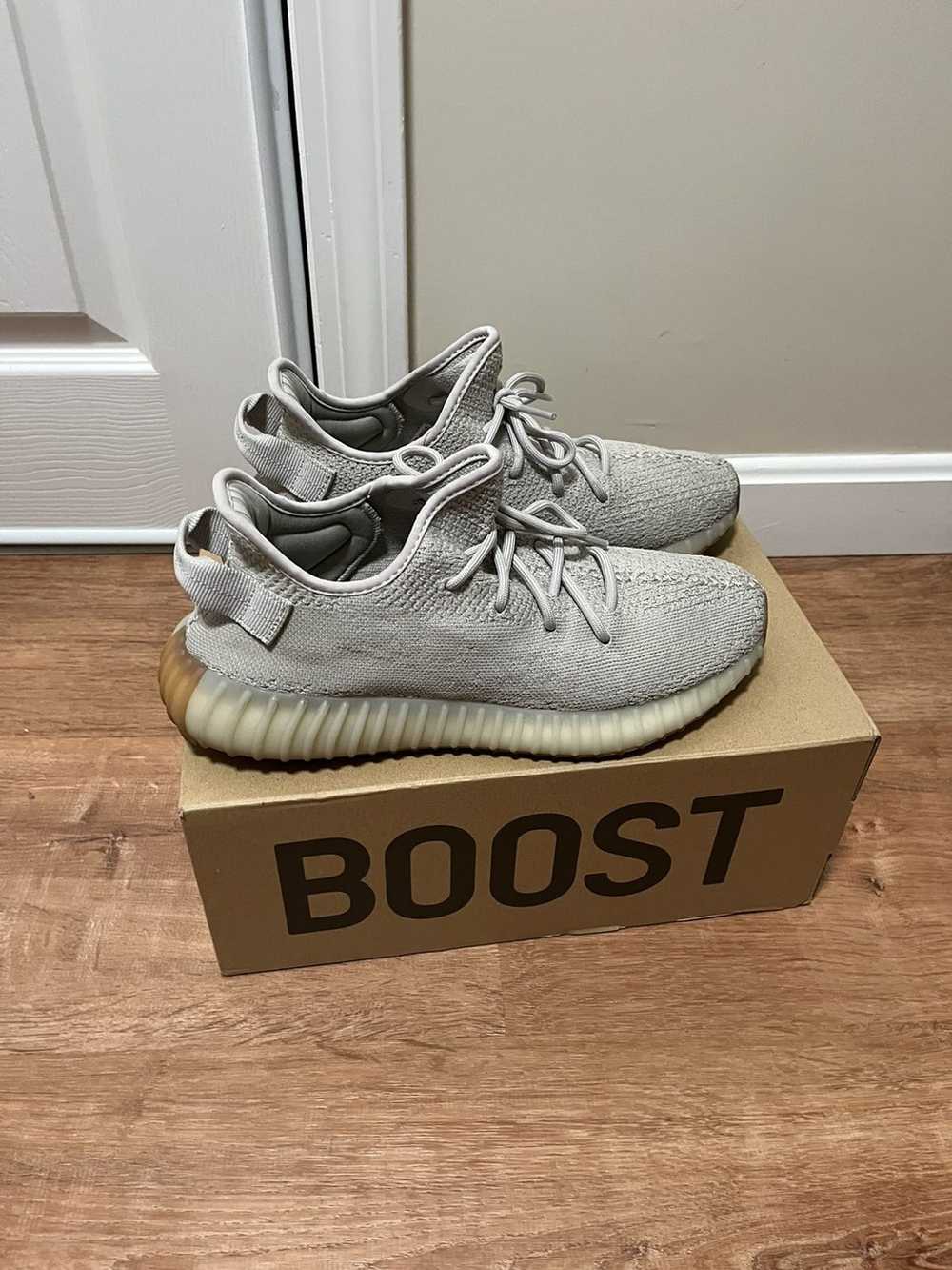 Adidas Yeezy 350 v2 sesame - image 2