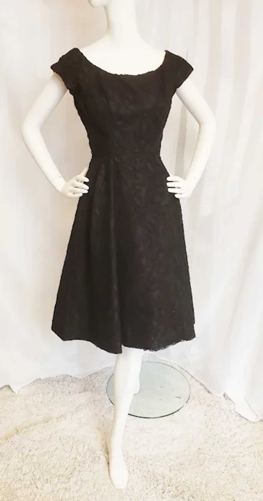 Hattie Carnegie 1950's Black Lace Cocktail Dress - image 3