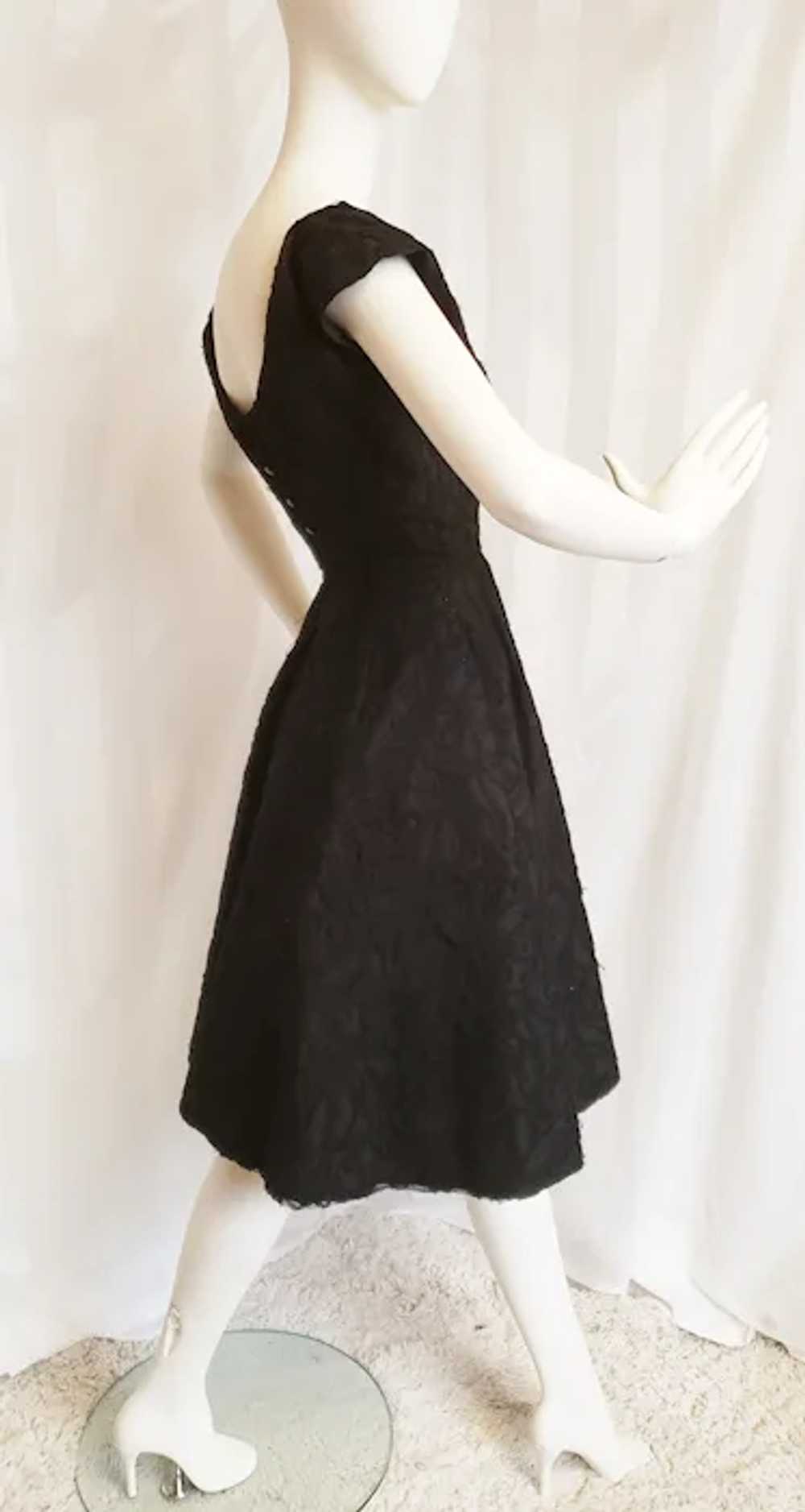 Hattie Carnegie 1950's Black Lace Cocktail Dress - image 4
