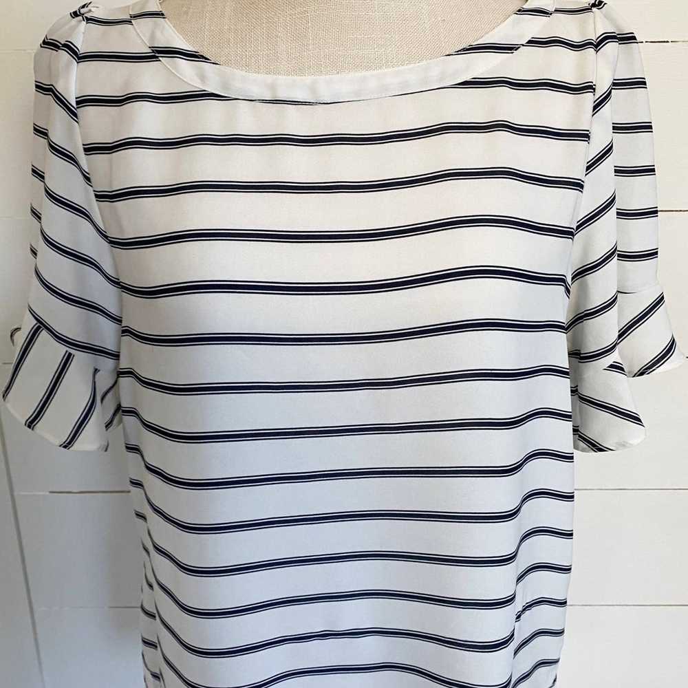 Loft LOFT White and Navy Striped Flutter Sleeve B… - image 9