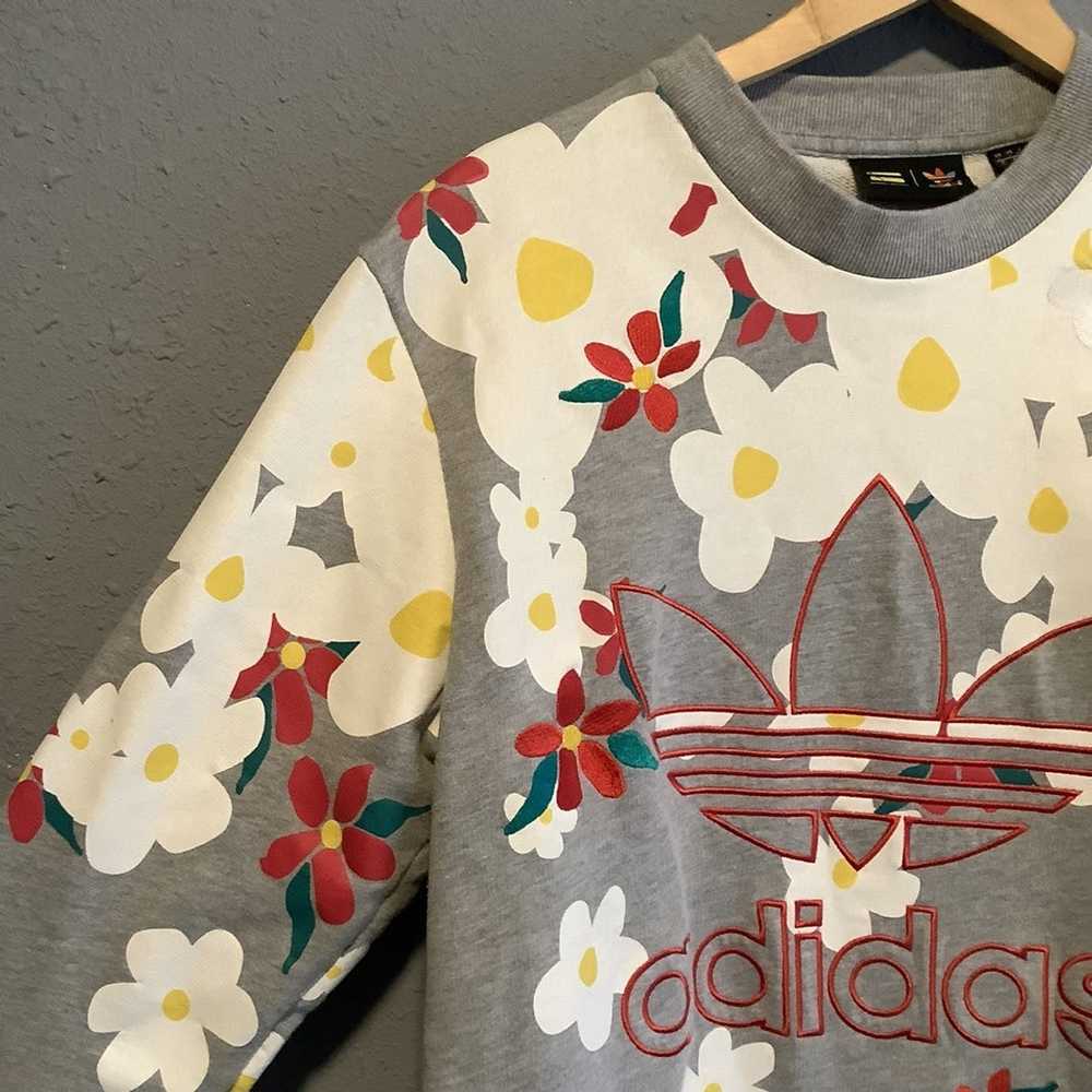 Adidas × Pharrell Floral Daisies Embroidery Big L… - image 4