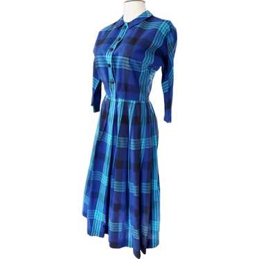 CRISP, BRIGHT Shirtwaist 1960's Dress
