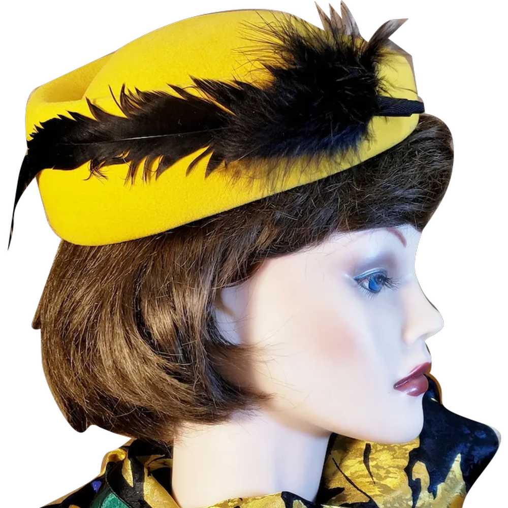 Vintage Feathered Yellow-Gold Gem of a Hat - image 1