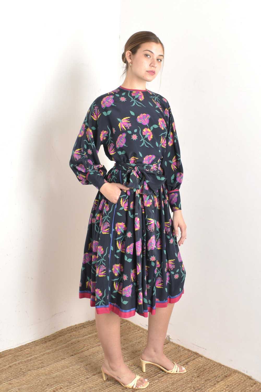 1970s Pink Cherry Blossom Silk Dress-M/L - image 10