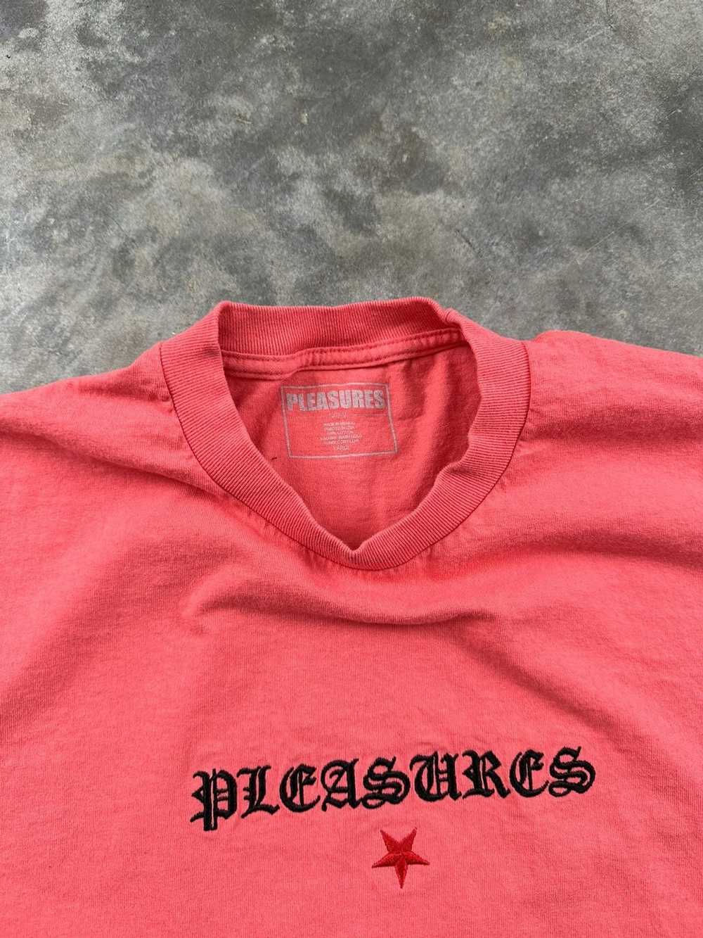 Pleasures Pleasures Red Embroidered Star Logo Tee… - image 3