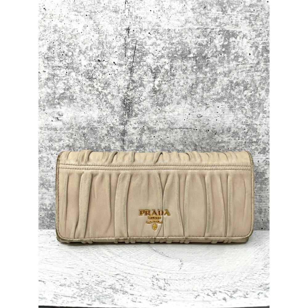 Prada Prada Leather Gaufre Wallet - image 1