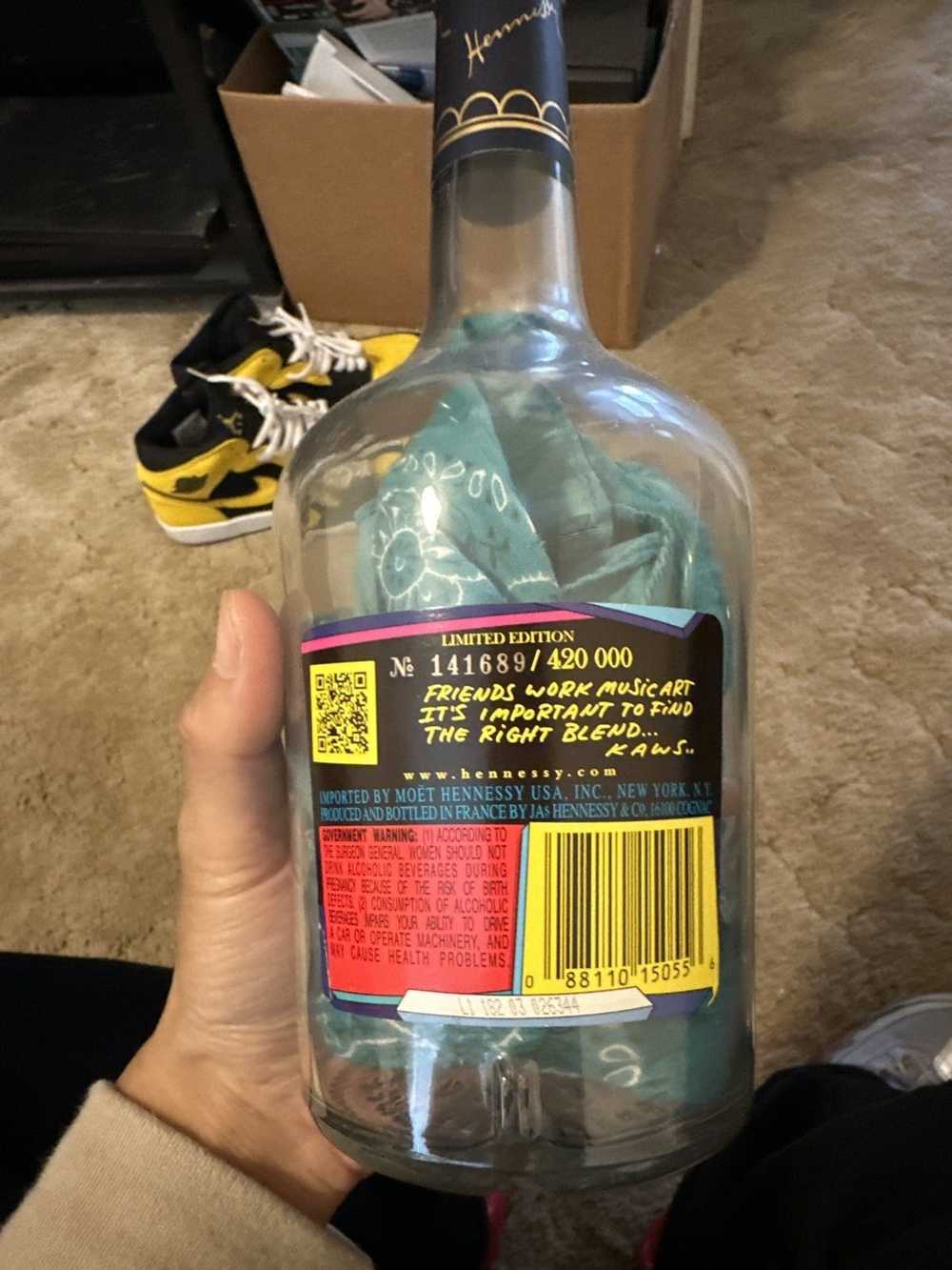 Hennessy × Kaws Kaws Hennessy bottle - Gem