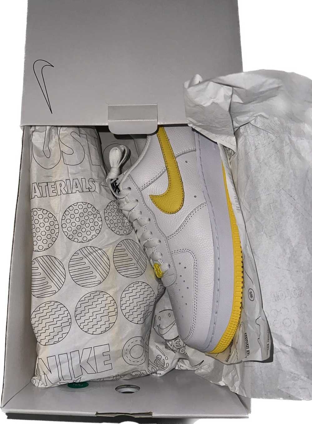 Nike × Snapchat Snapchat X Nike Air-force 1s - image 12