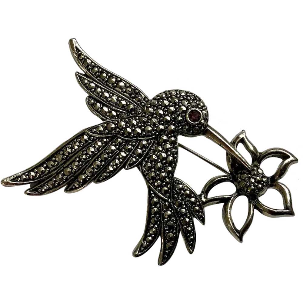 Fancy Avon Silver-Tone Hummingbird Bird Brooch Pin - image 1