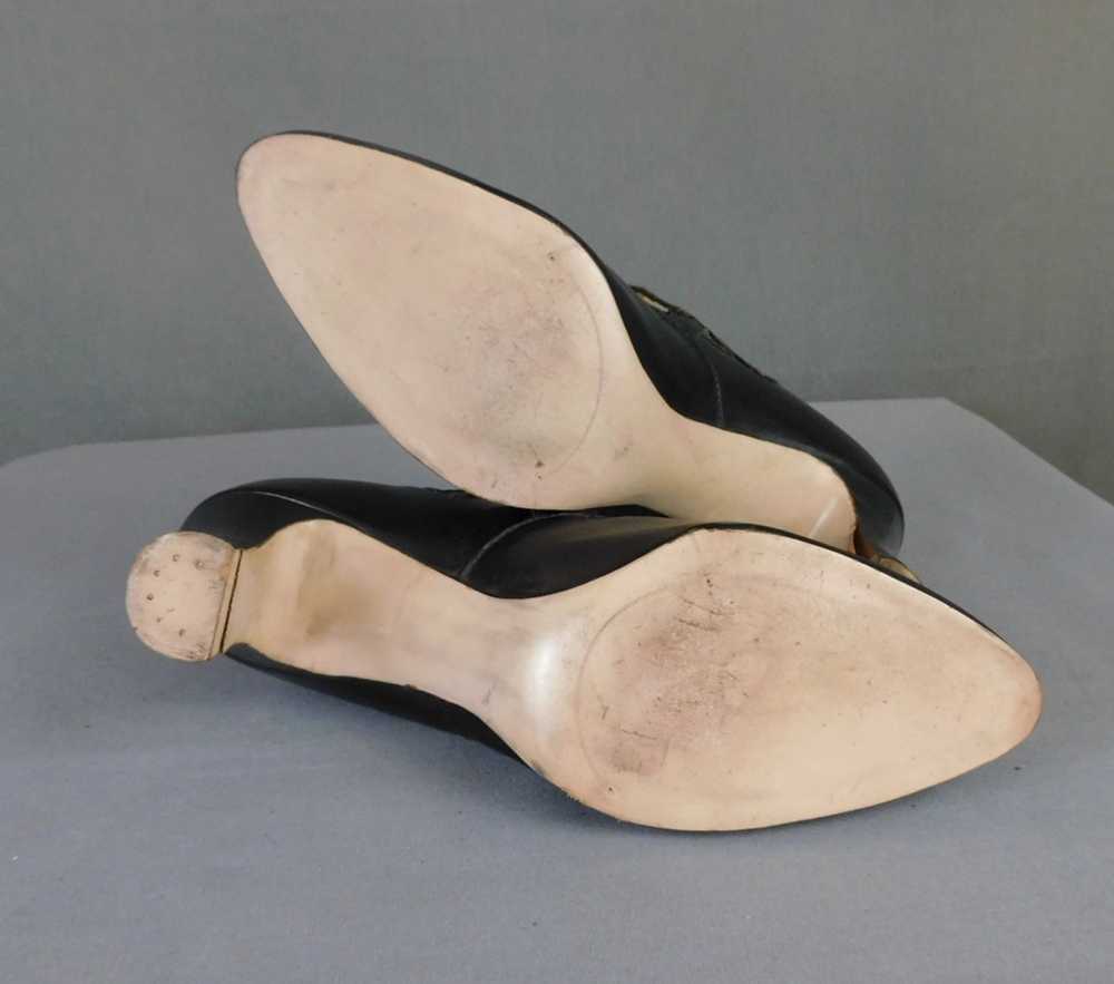 Vintage 1920s Mary Jane Pumps, Black Leather Shoe… - image 11
