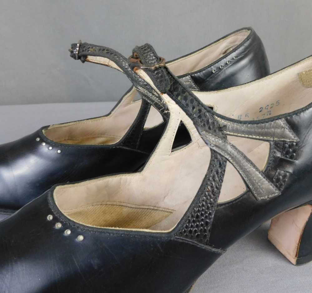 Vintage 1920s Mary Jane Pumps, Black Leather Shoe… - image 5