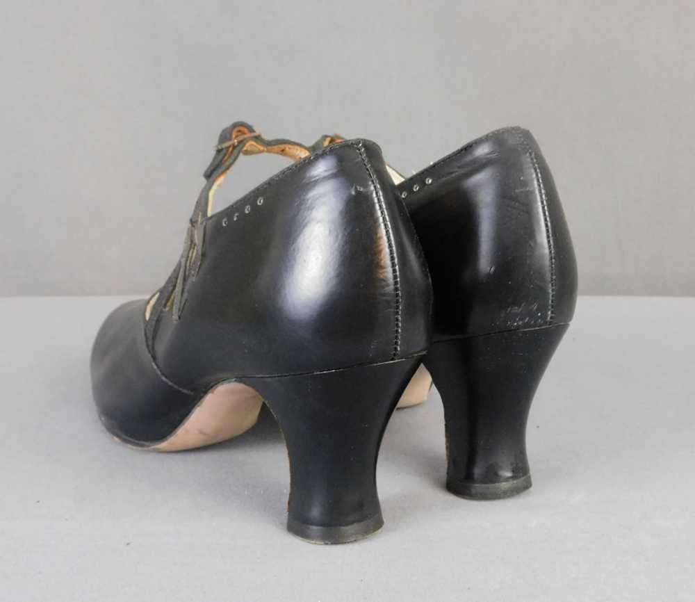 Vintage 1920s Mary Jane Pumps, Black Leather Shoe… - image 9