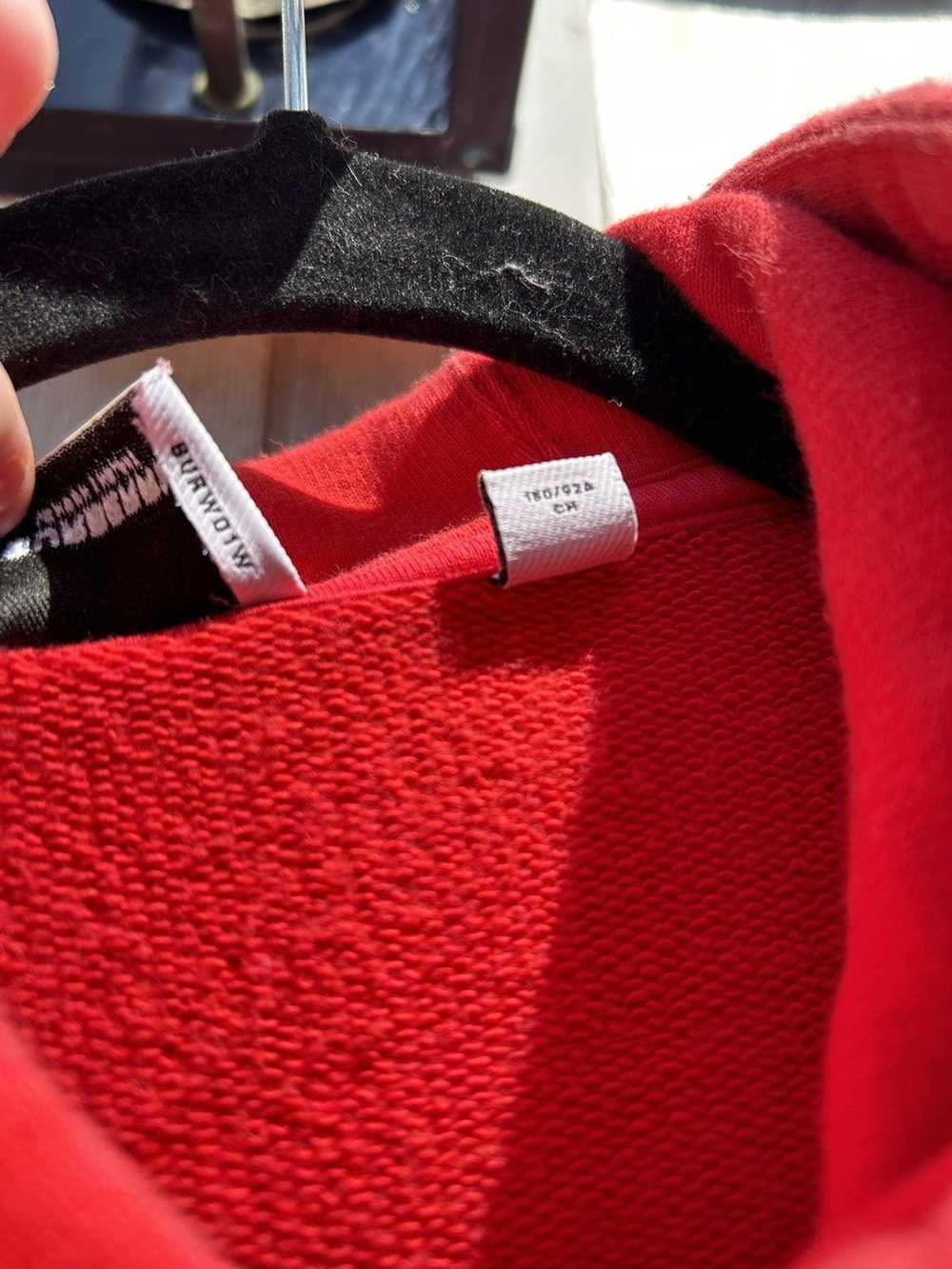 Burberry F/W 19 First Run Of The Box Logo - image 6
