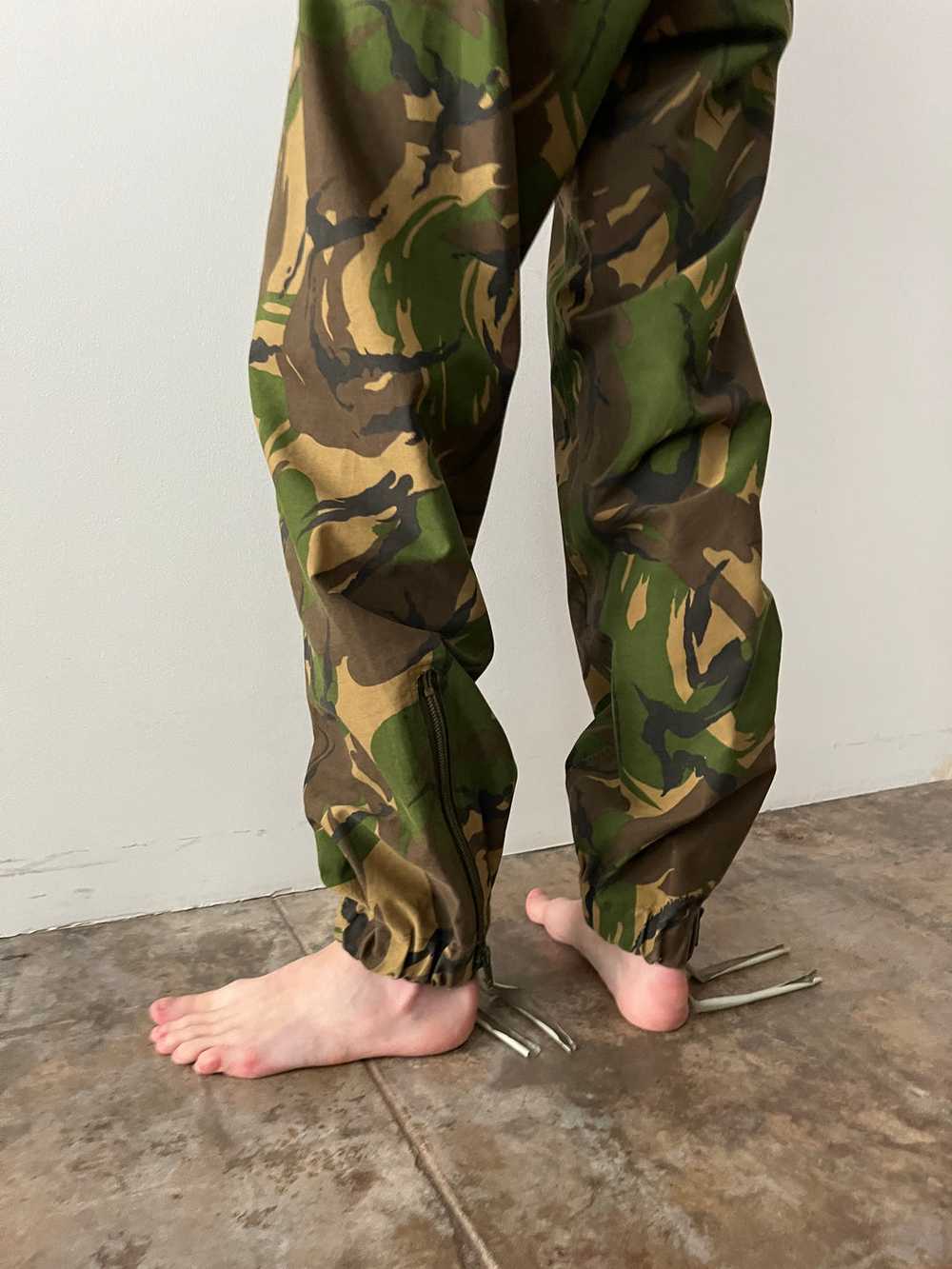 Dutch Weatherproof Camo Cargos - image 4