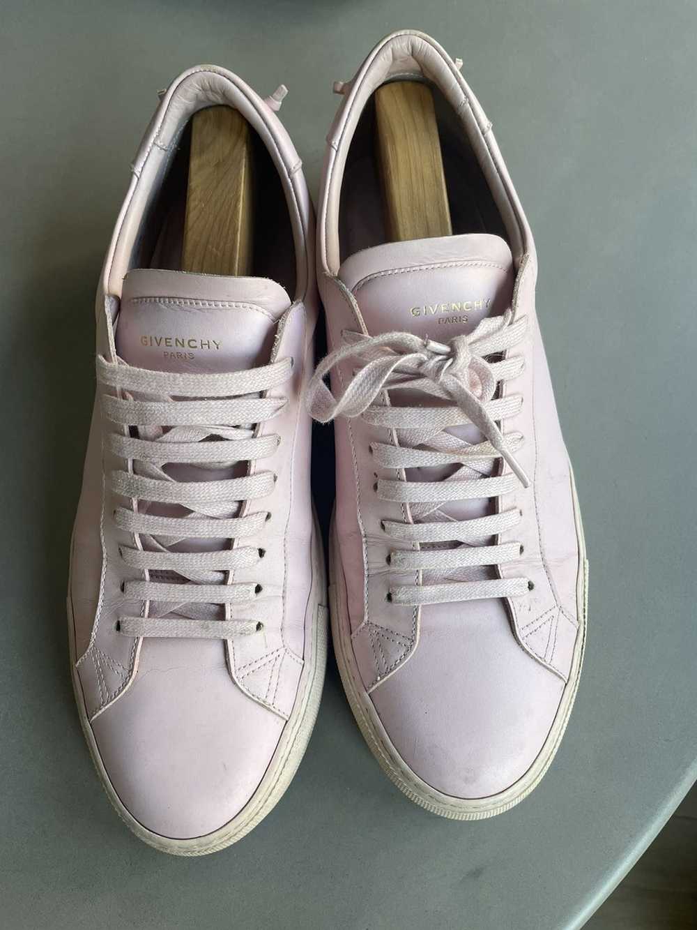 Givenchy Givenchy Pale Pink Leather low tops - image 1