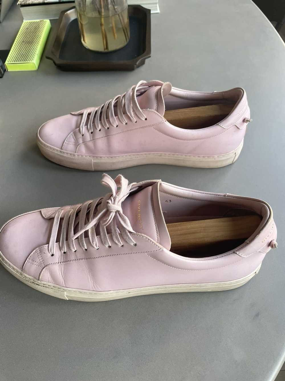 Givenchy Givenchy Pale Pink Leather low tops - image 3