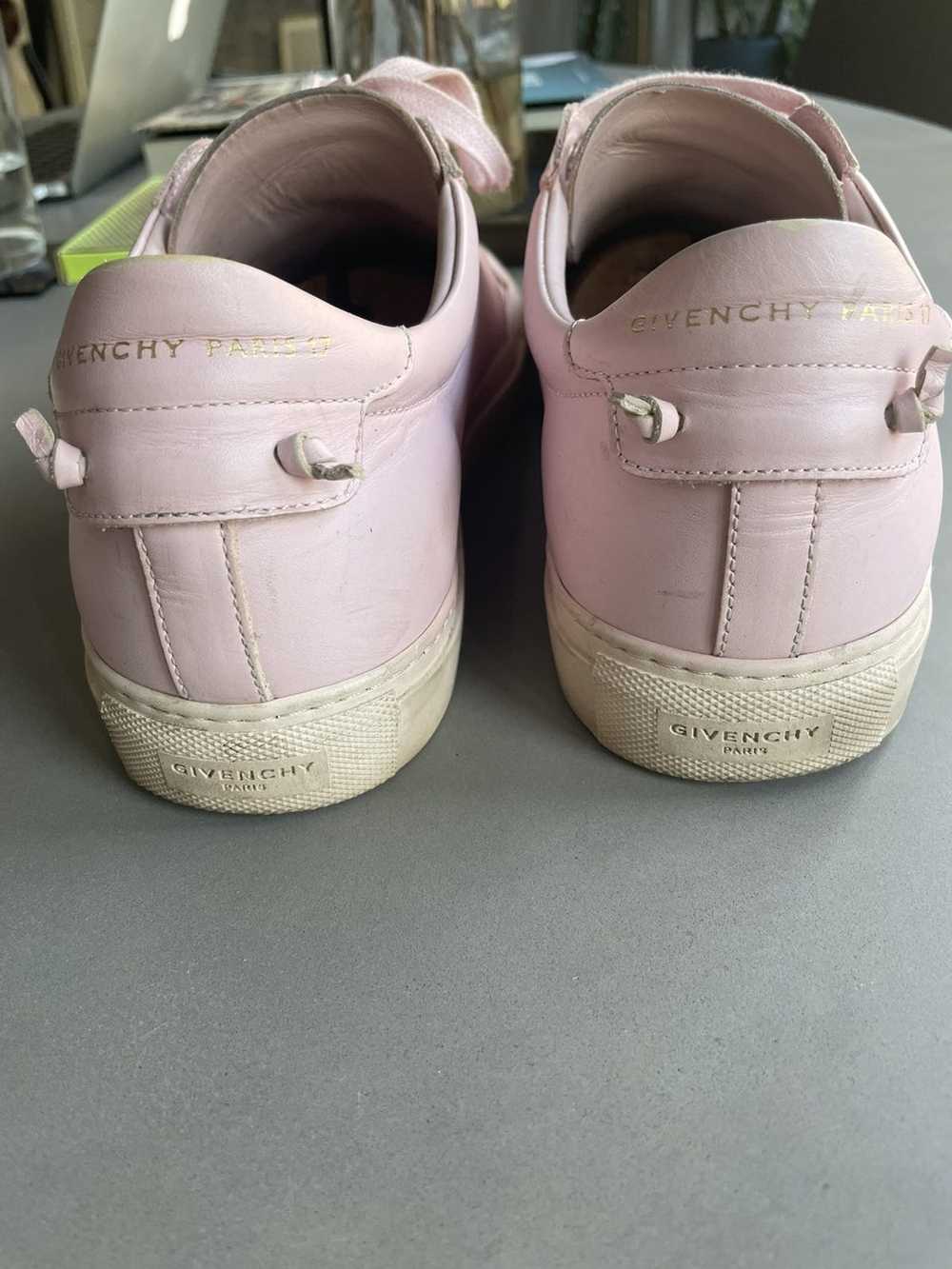 Givenchy Givenchy Pale Pink Leather low tops - image 4