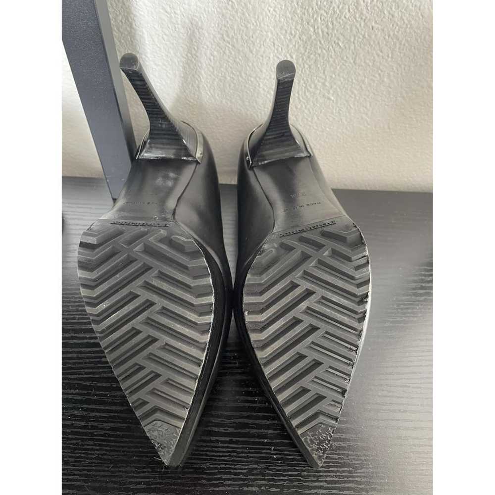 Burberry Leather heels - image 6